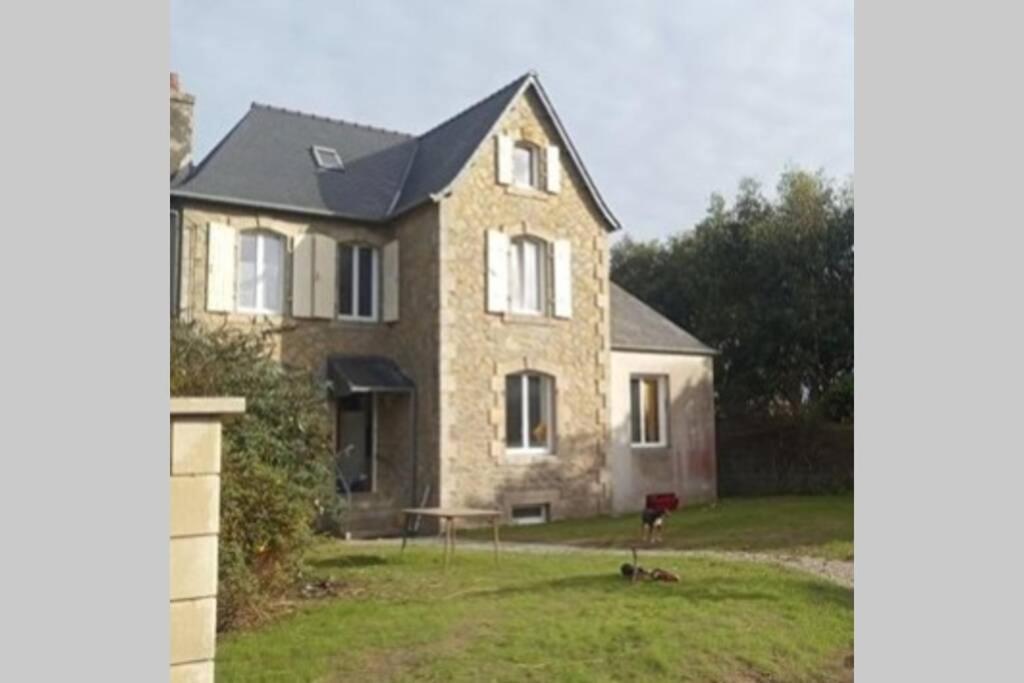 Kermaravel, Le Petit Manoir En Bord De Mer. サン・ポル・ド・レオン エクステリア 写真