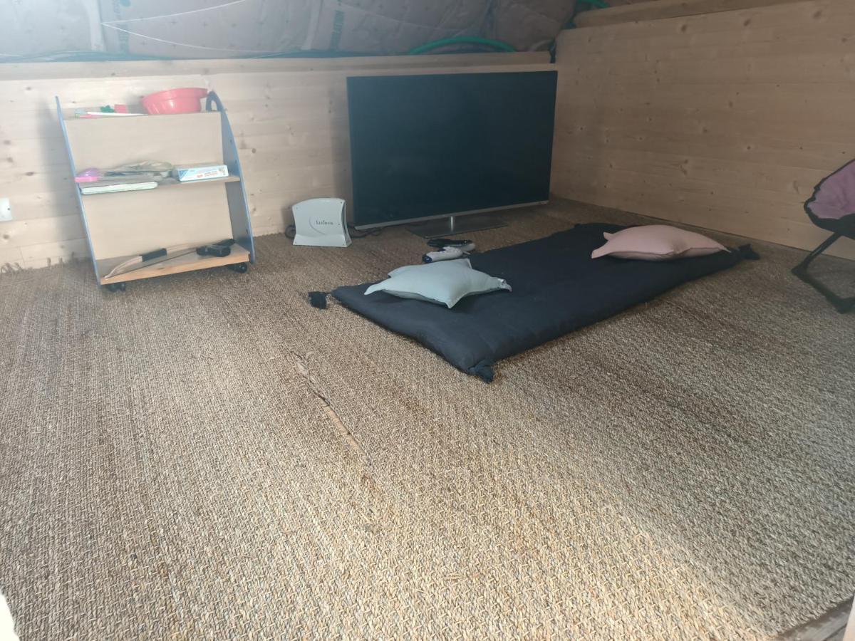 Kermaravel, Le Petit Manoir En Bord De Mer. サン・ポル・ド・レオン エクステリア 写真